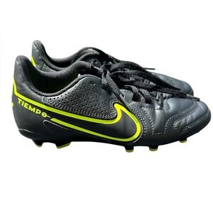 Nike Tiempo Black Volt Soccer Cleats Football Boots Soccercore Youth 2Y
